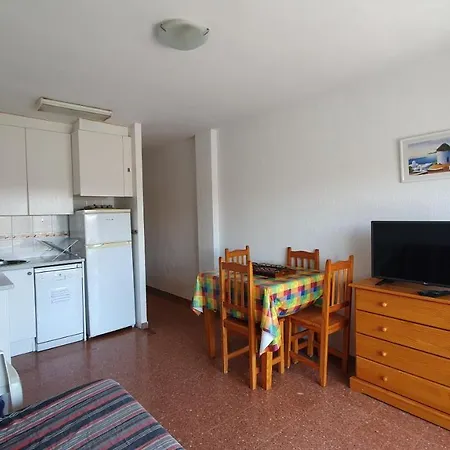 Apartment Rocamaura Iv-4-5